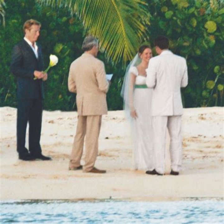 Unveiling The Magic Of The Jennifer Garner Ben Affleck Wedding